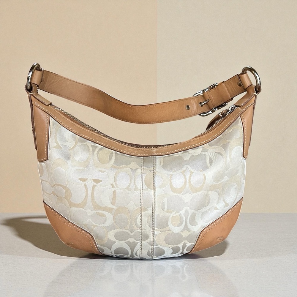 COACH Hamptons Signature Jacquard Hobo Beige Cream w Tan Leather, L0768-11811 - Picture 4 of 12